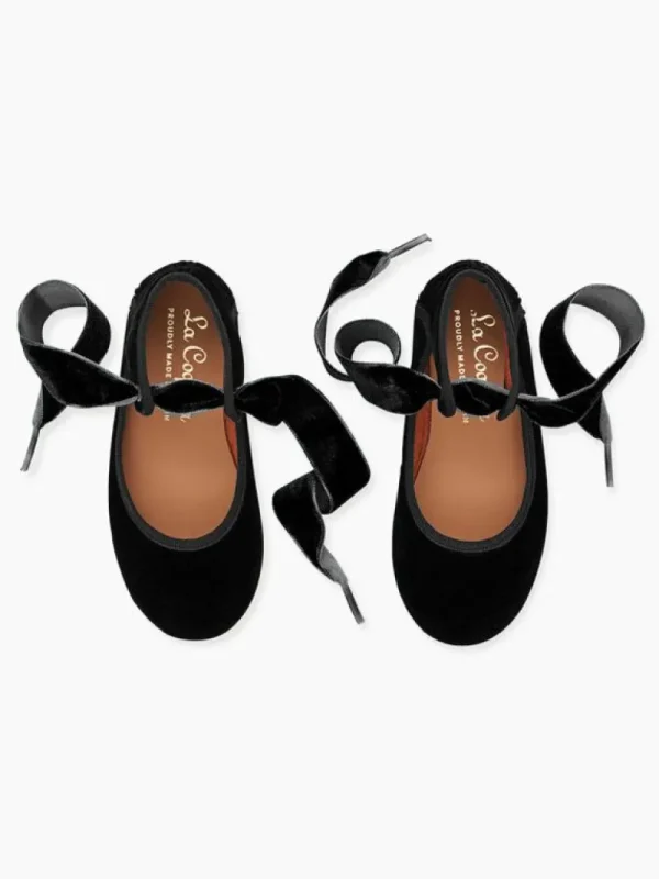 La Coqueta Girls School Shoes | Girls Shoes/Girls School Shoes^Black Velvet Girl Bow Ballerina Shoes