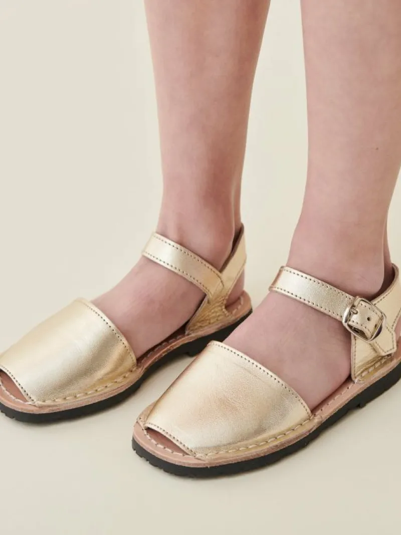 La Coqueta Boys Shoes/Boys Shoes | First Walker Shoes^Gold Avarca Leather Kids Sandals